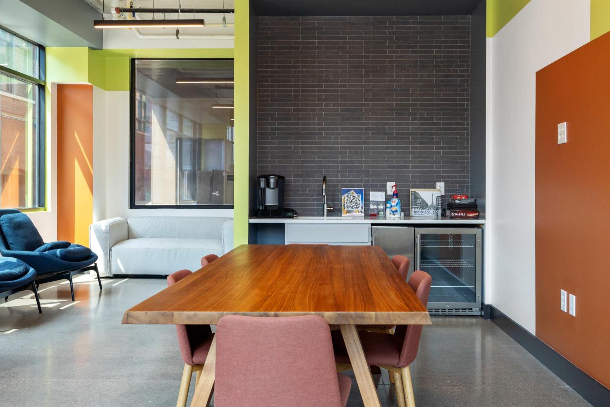 Cozysuites On Mass With Garage Parking #7 Apartment